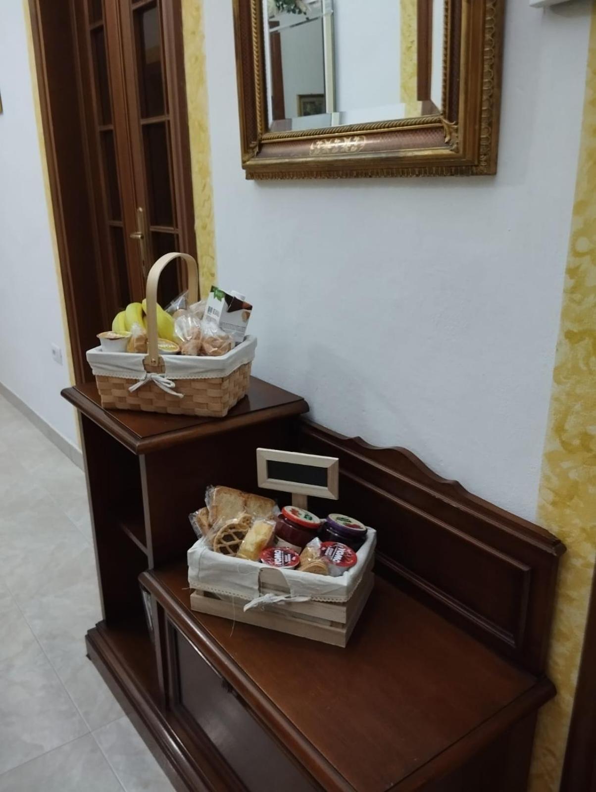 The Family House Hotel Livorno Ngoại thất bức ảnh